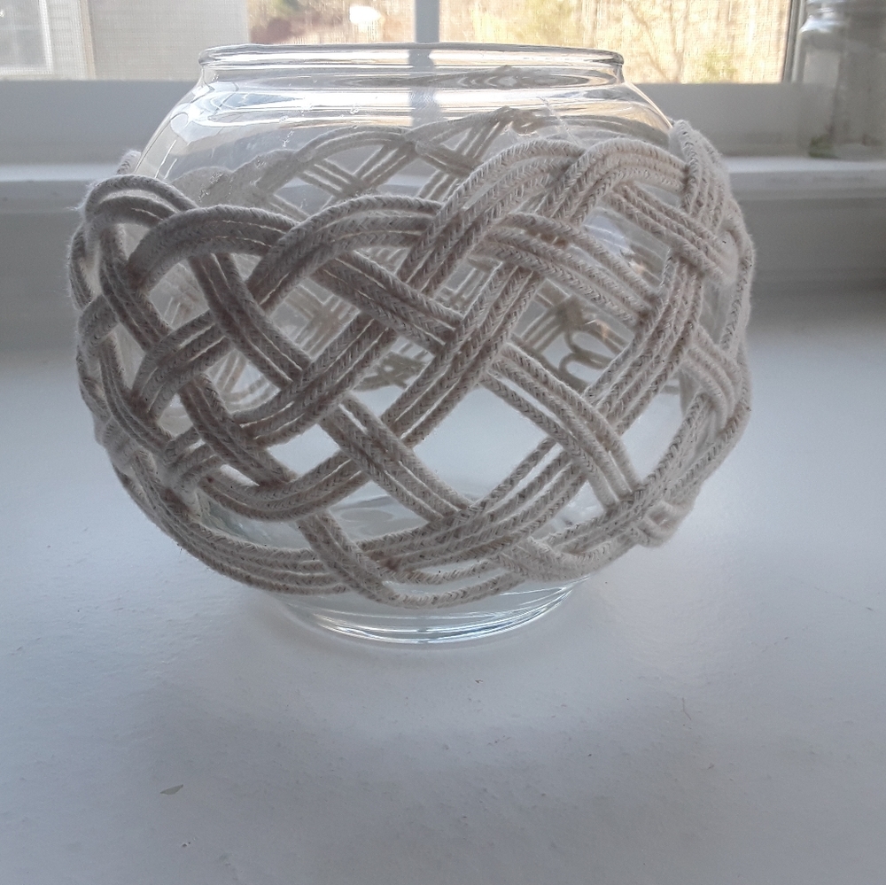 Glass container - Picture 4 of 5